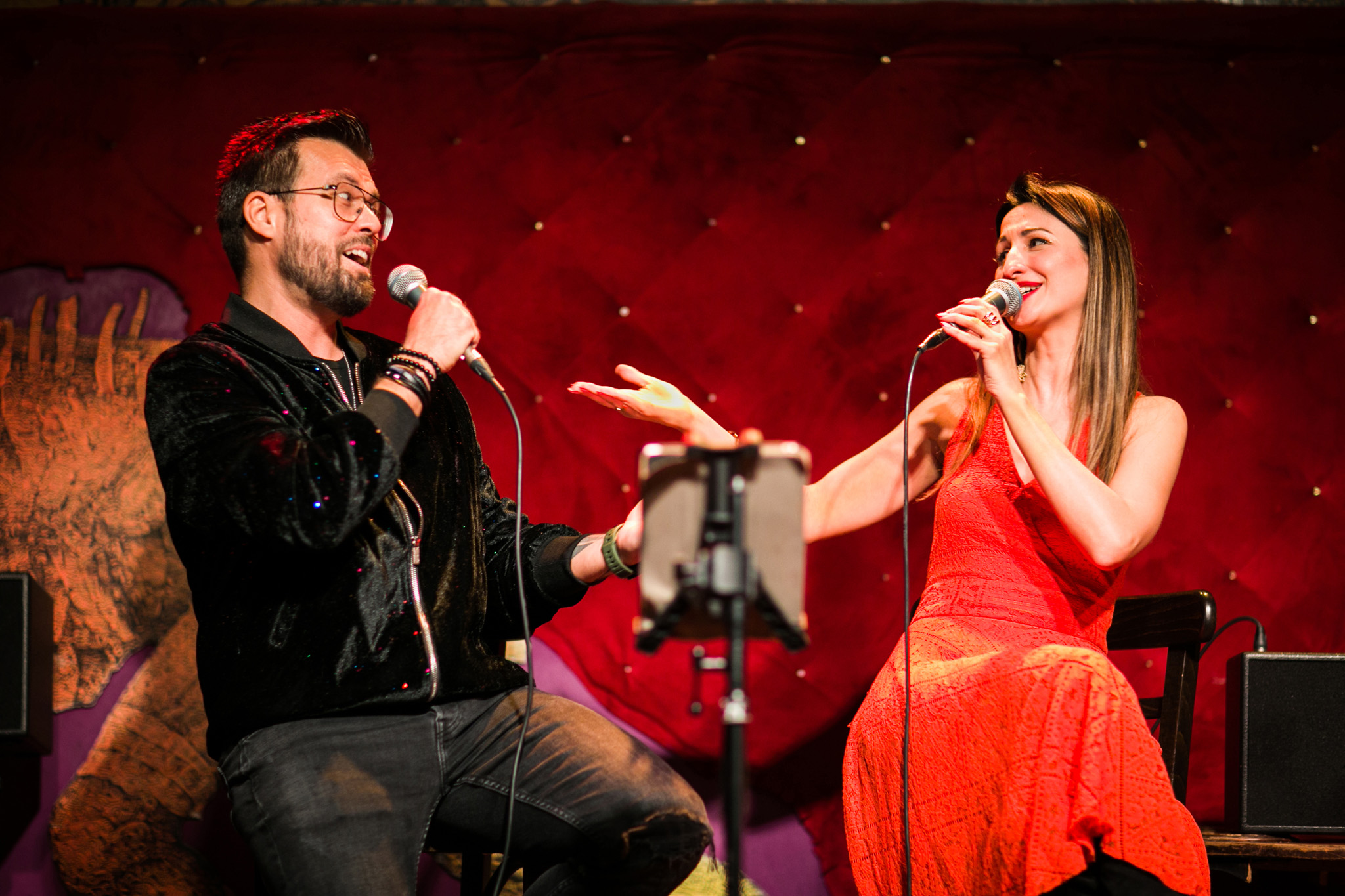 Opinia artystki Natalii Szczypuły o reportażu z koncertu „Opowieści” w klubie Nietota.